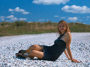 Alenka - every grain of sand <a href='https://www.romantikov.info/?p=albums&set=alenka_b_summer_1&image=51612987406'>⛶</a>