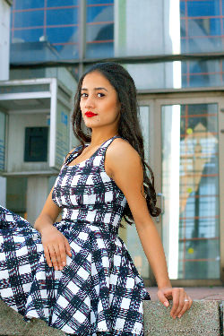 Little black dress <a href='/?p=albums&gallery=outdoor&image=52580831506'>⛶</a>