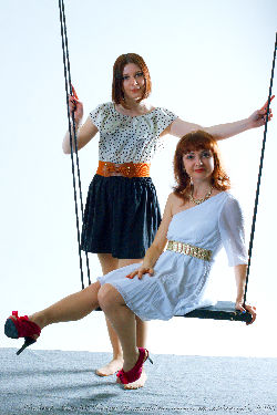 Sisters, studio <a href='/?p=albums&gallery=studio&image=53085658569'>⛶</a>