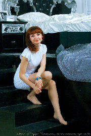 Alenka, studio <a href='https://www.romantikov.info/?p=albums&set=alenka_nata_studio_2&image=53135945599'>⛶</a>
