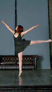 Little dancer <a href='/?p=albums&gallery=studio&image=5526525448387422435'>⛶</a>