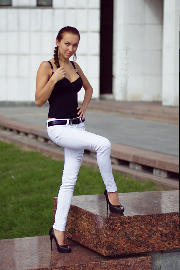 Olga Le-Bonbon-Framboise <a href='https://www.romantikov.info/?p=albums&set=olga_poklonka&image=5660786246'>⛶</a>