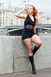 Toma, fishnet pantyhose, Moscow river embankment <a href='/?p=albums&gallery=pantyhose&image=6542984653'>☰</a>