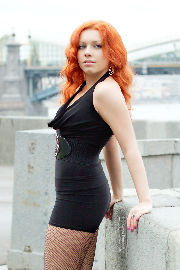 Toma, fishnet pantyhose, Moscow river embankment <a href='https://www.romantikov.info/?p=albums&set=toma_kitsune_nab&image=6542984991'>⛶</a>