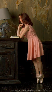 Little ballerina <a href='/?p=albums&gallery=studio&image=9613083806189240547'>⛶</a>